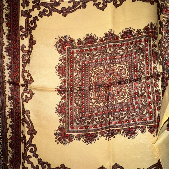 Vintage La Dear Brown & Tan Square Scarf – Intricate Design – Made in Italy - Picture 4 of 7